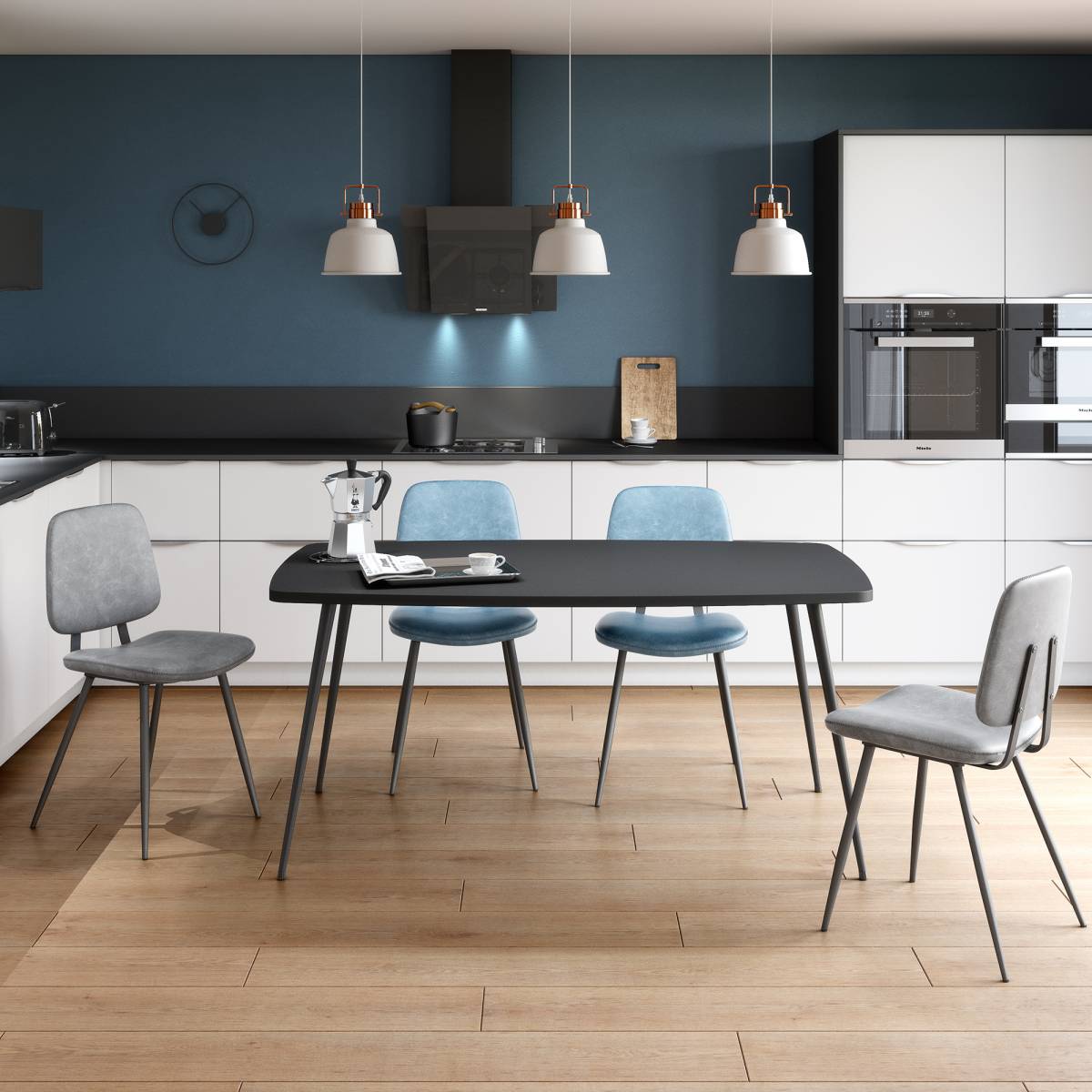 Ambiance table FUSO et chaises VARENA